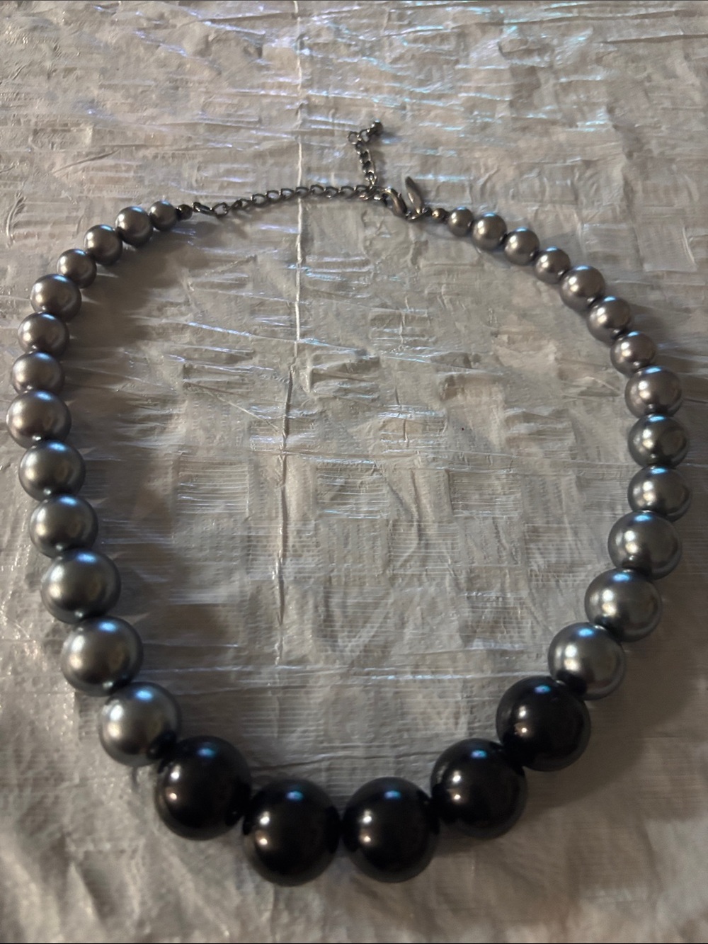 Graduated Black and Gray Pearl-Effect Bead Necklace - Women's Jewelry